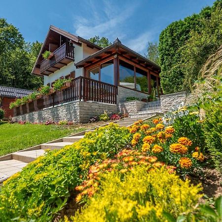 Holiday Home Mare Near River Karlovac Extérieur photo